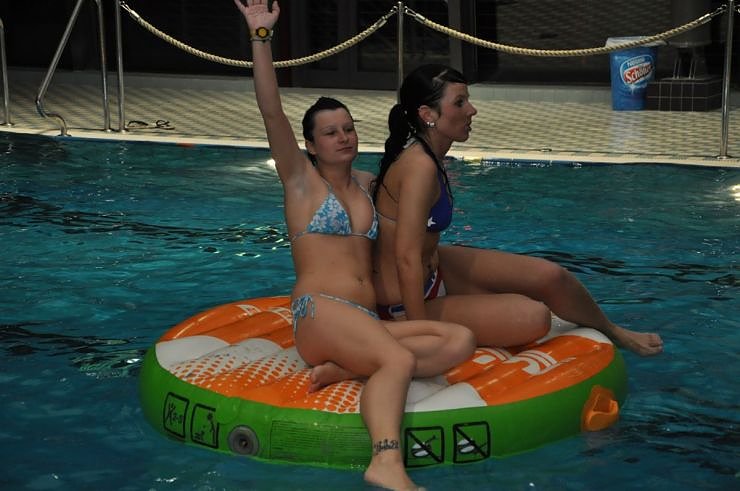 Badehausparty mit AquaMovie